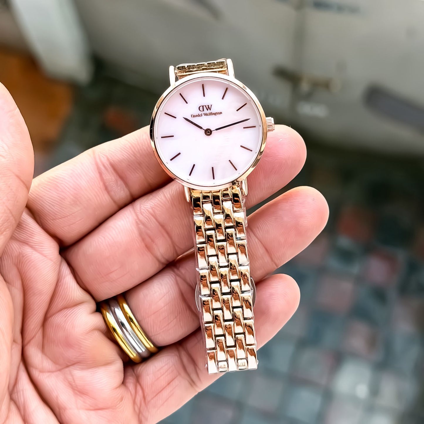 DW LADIES (ROSE-GOLD)