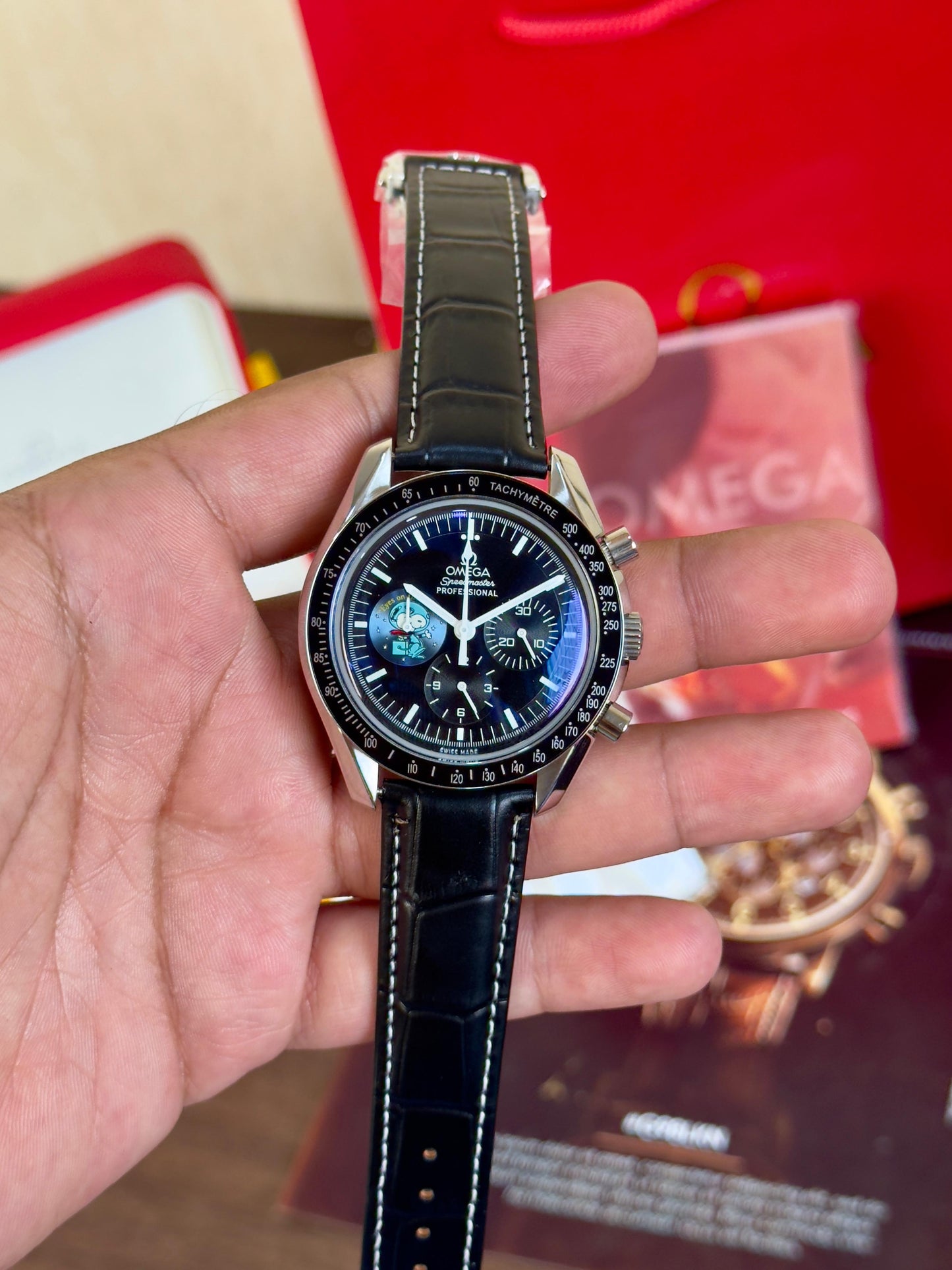 New Exclusive Omega Speedmaster Snoopy Eye On The Stars Black Limited Edition