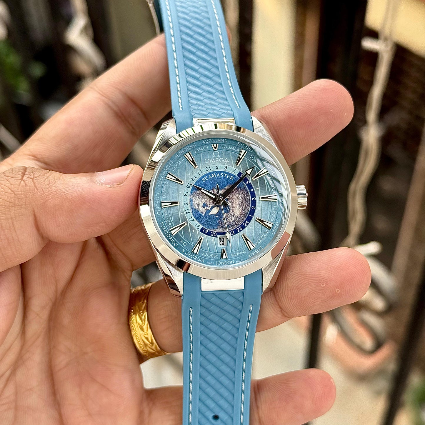 OMEGA SEAMASTER AQUA TERRA WORLDTIMER β Automatic