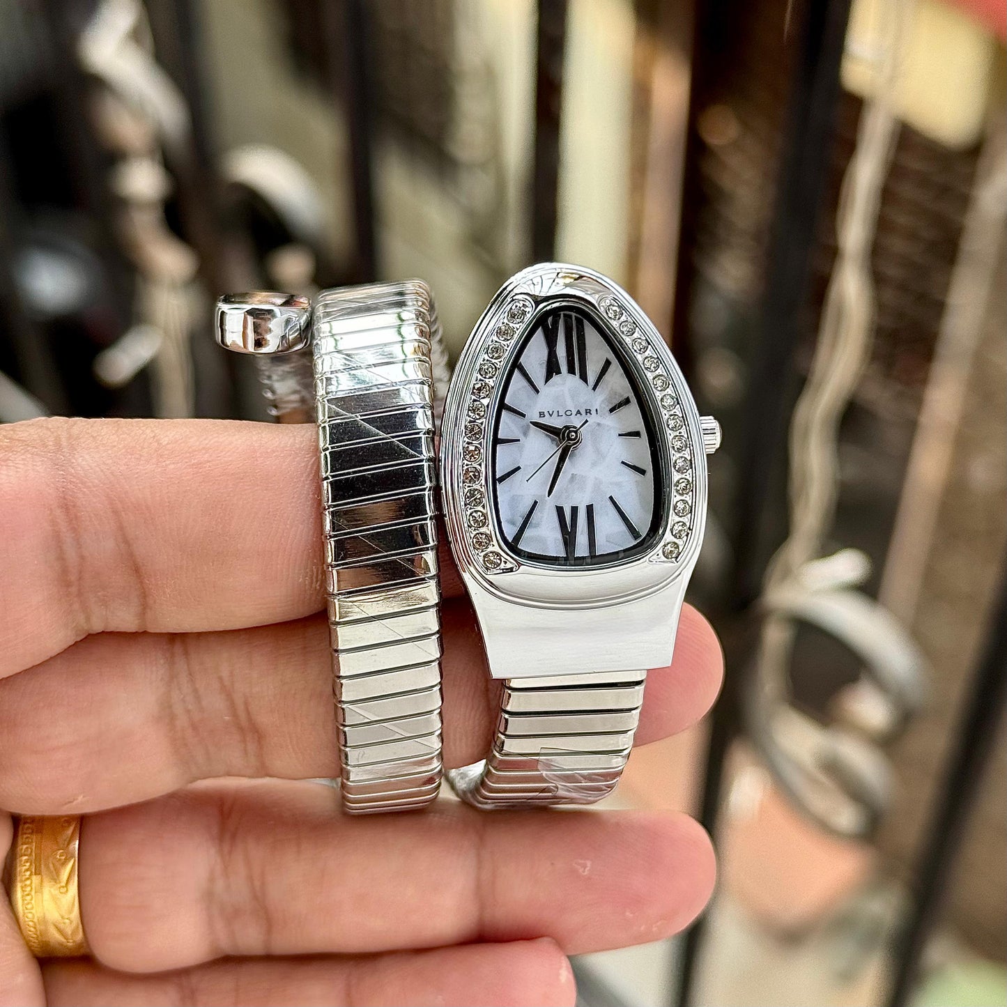 BVLGARI SERPENTI TUBOGAS – ICONIC ITALIAN LUXURY