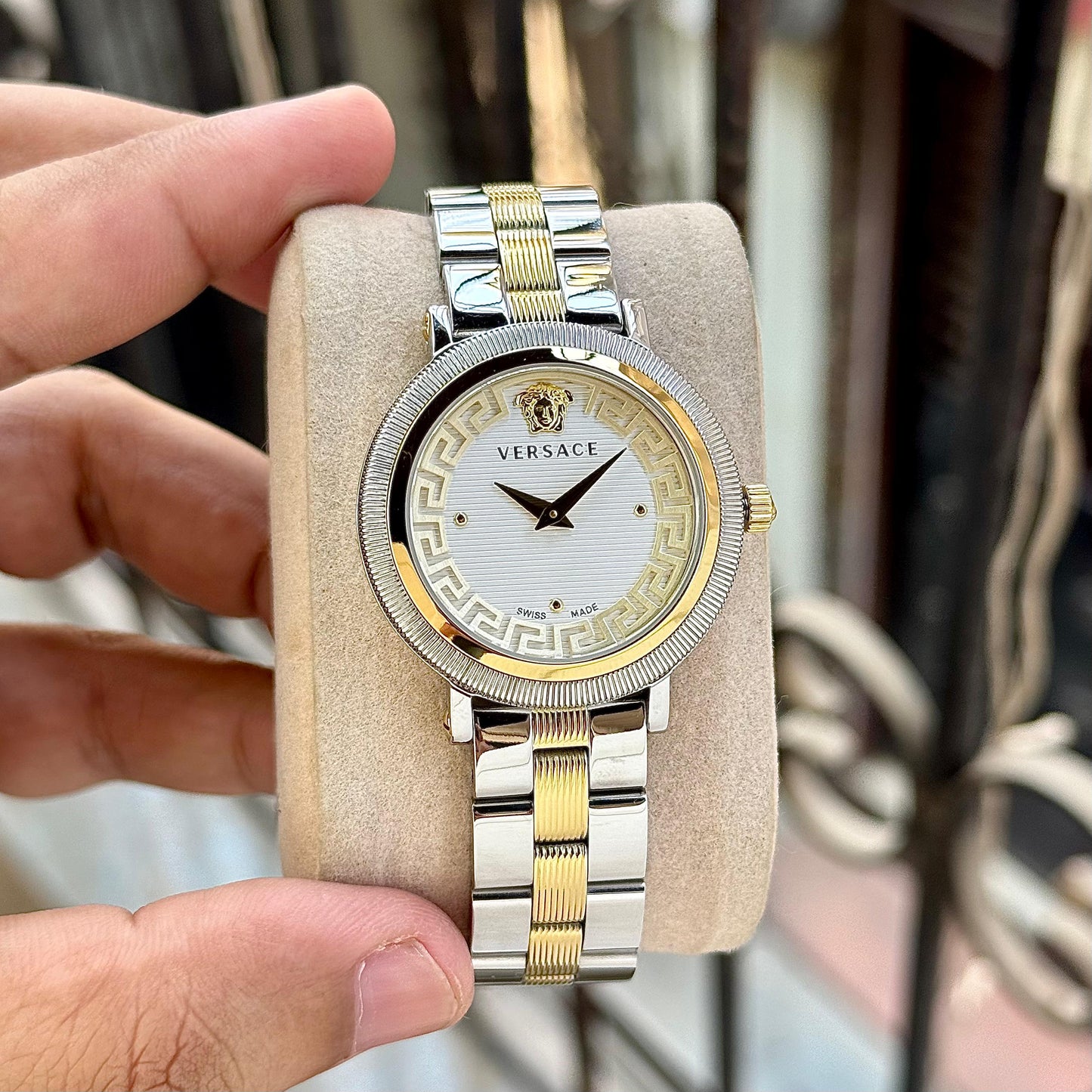 VERSACE GRECA FLOURISH β SIGNATURE LUXURY EDITION