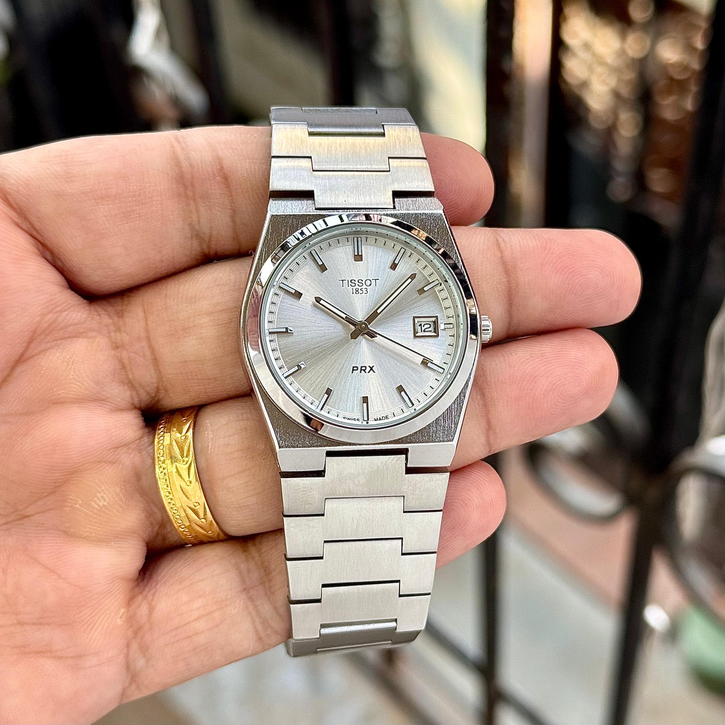 TISSOT PRX – ICONIC SWISS-INSPIRED ELEGANCE