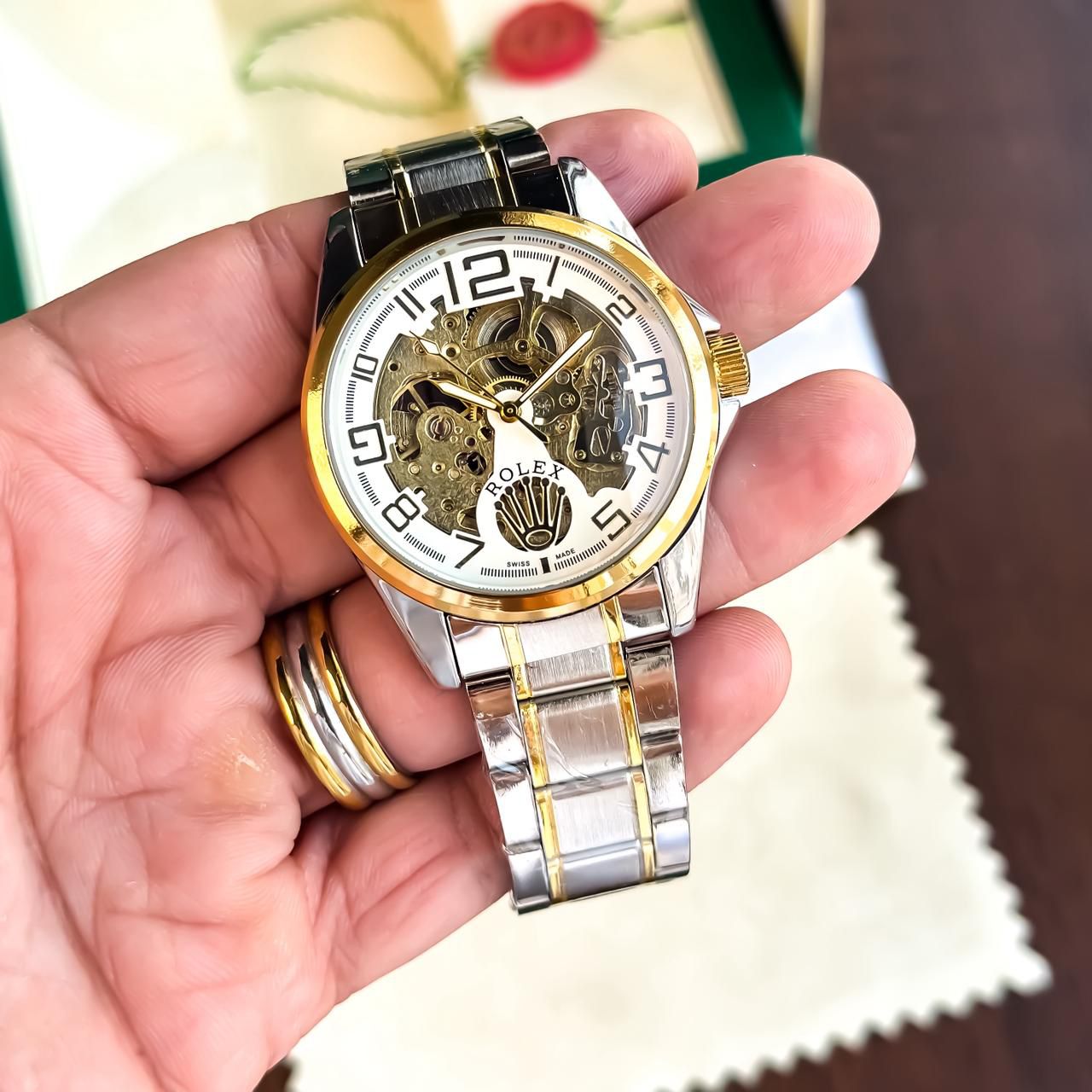 Rolex Case shape- Round Golden TT Chain