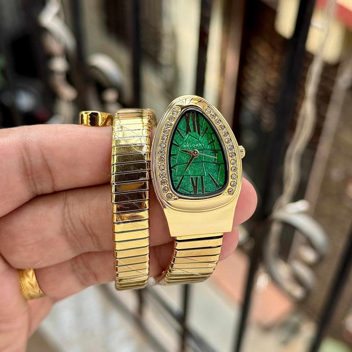 BVLGARI SERPENTI TUBOGAS – ICONIC ITALIAN LUXURY