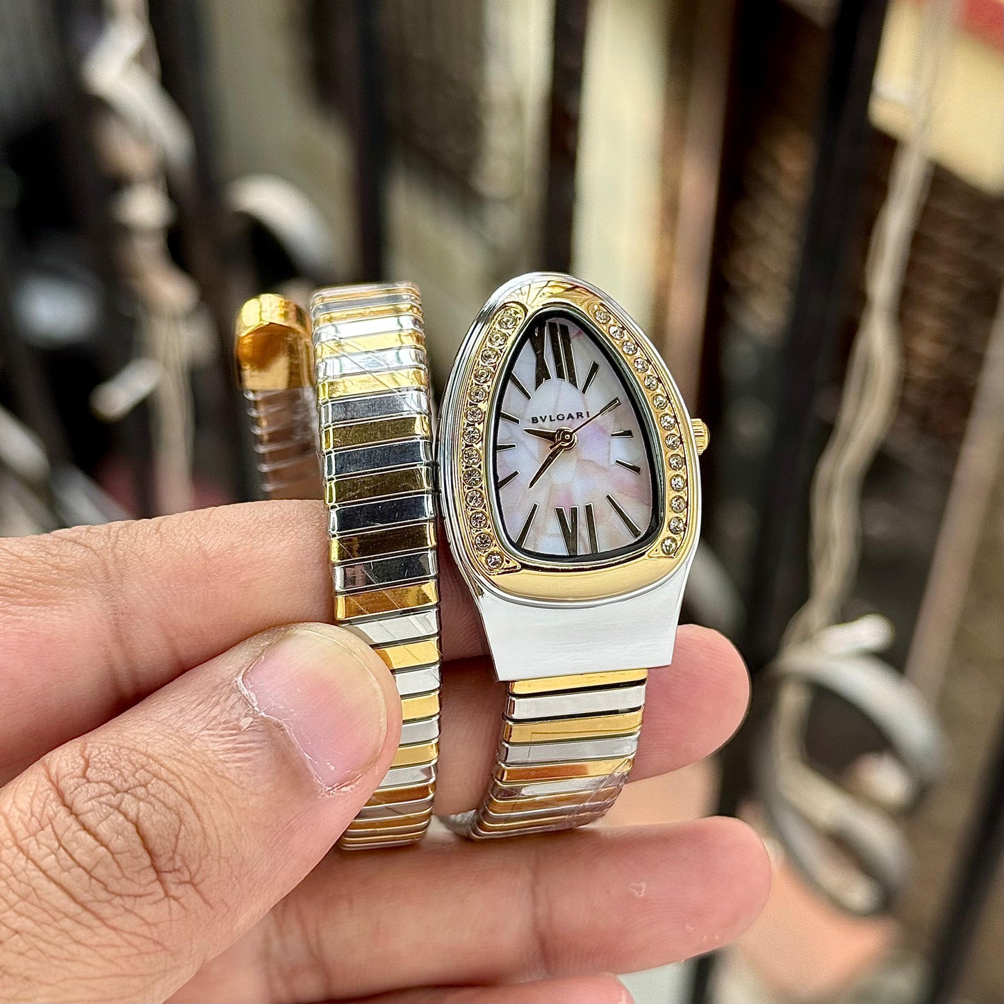 BVLGARI SERPENTI TUBOGAS – ICONIC ITALIAN LUXURY