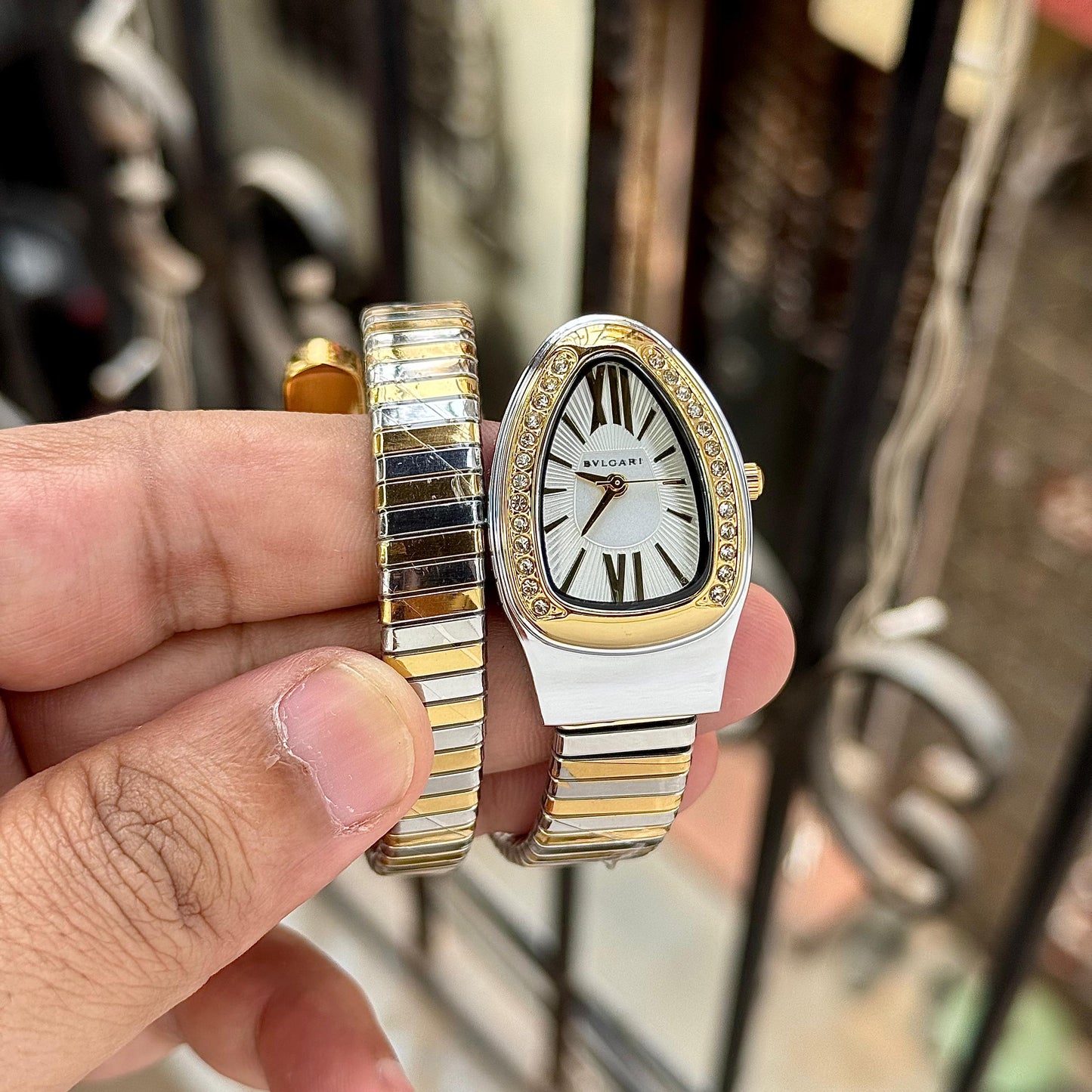 BVLGARI SERPENTI TUBOGAS – ICONIC ITALIAN LUXURY