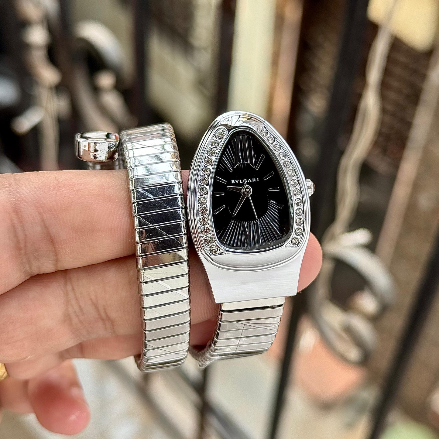 BVLGARI SERPENTI TUBOGAS – ICONIC ITALIAN LUXURY